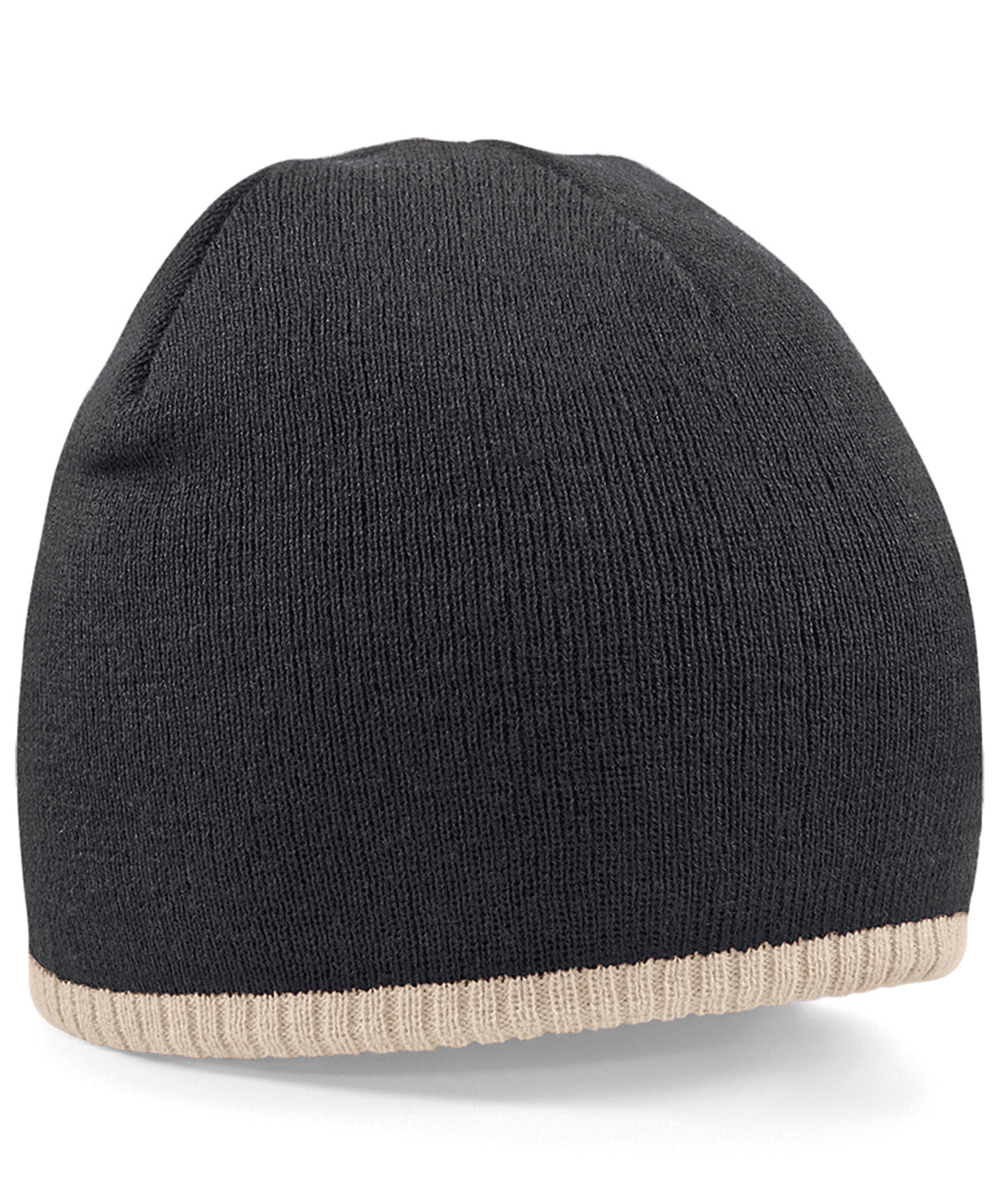 Two-tone pull-on beanie