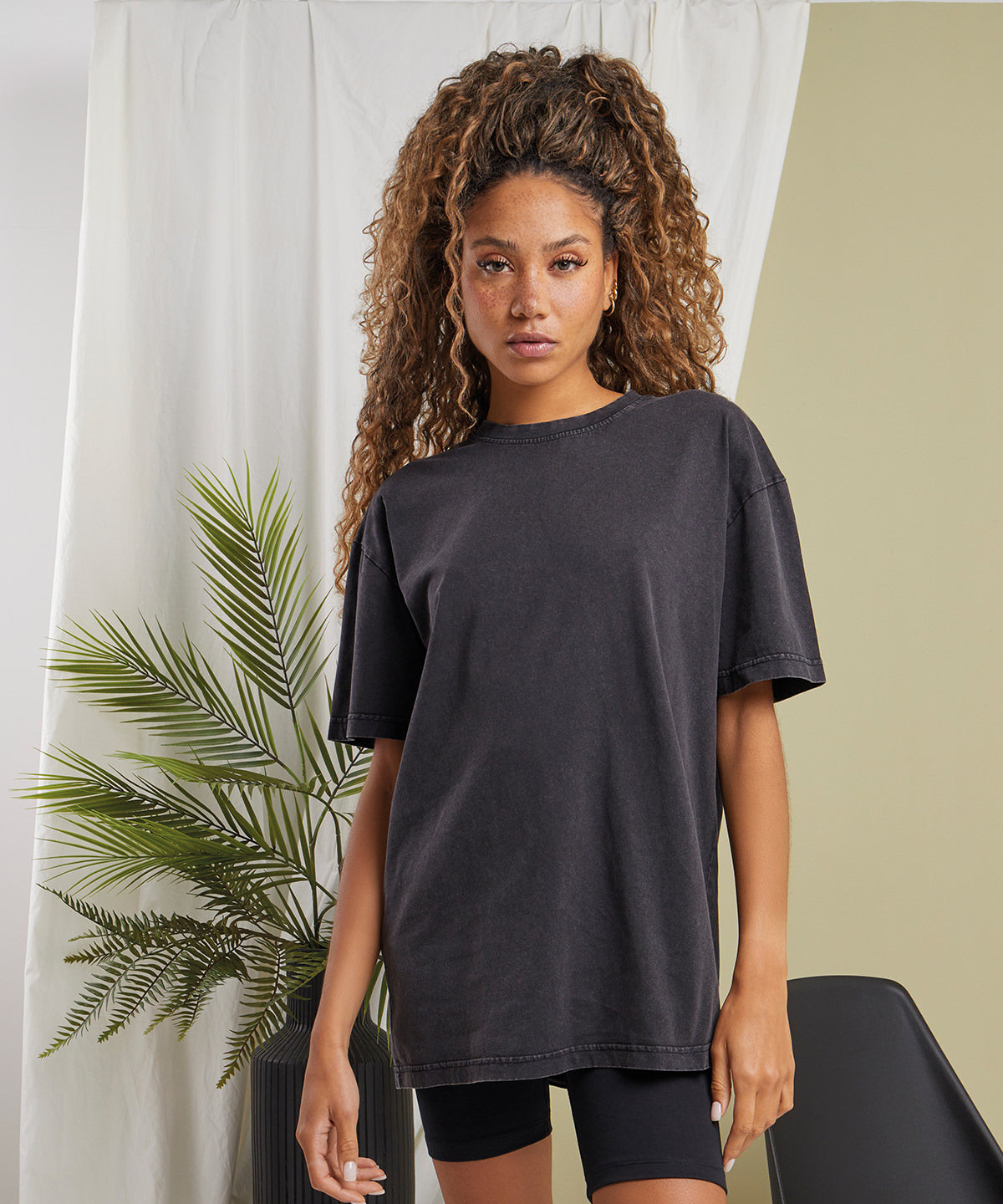 Women’s oversized acid wash tee