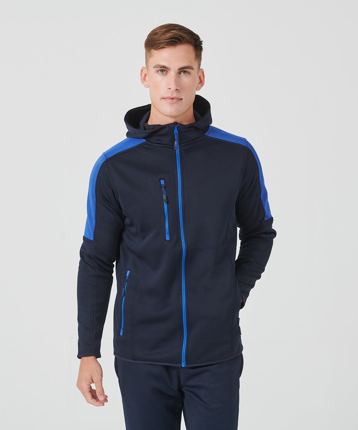 Active softshell jacket