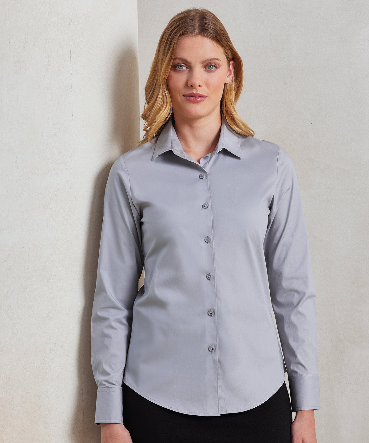 Women's stretch fit cotton poplin long sleeve blouse