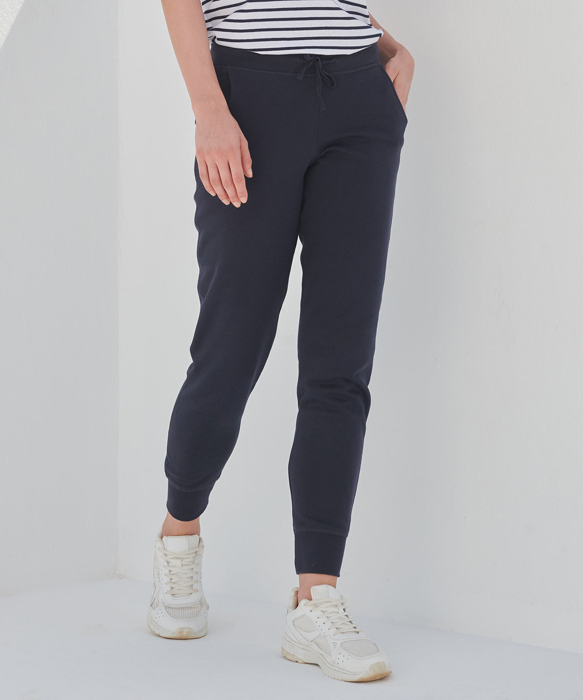 Women's slim cuffed joggers