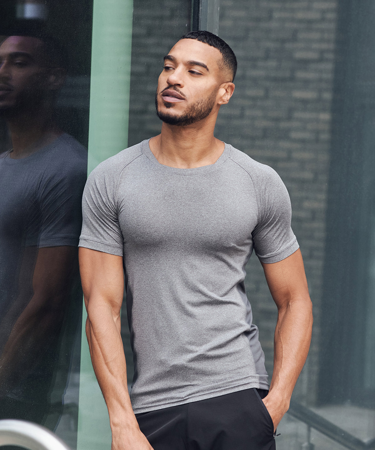 Slim fit t-shirt